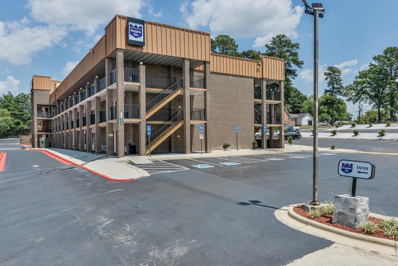 Budgetel Inn And Suites Raleigh Exterior photo